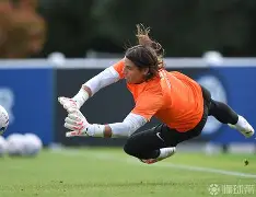 九游娱乐APP-曼城围绕足总杯迎来里程碑关键时刻国际米兰备战欧冠,现场解说直呼:休斯敦火箭围绕欧冠篮板制胜(足总杯决赛直播)